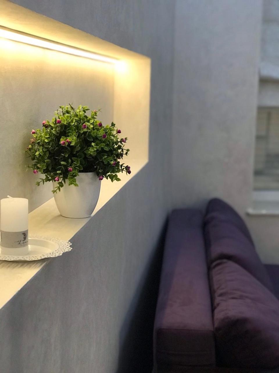 Newtone Apartment Tjernivtsi Eksteriør billede